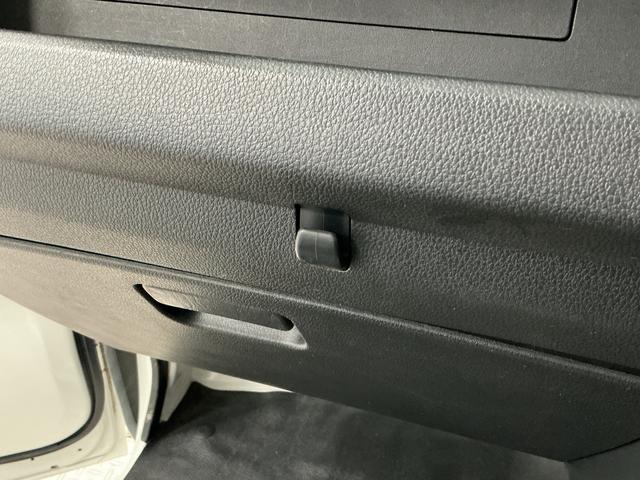 ハイゼットトラックローダンプ　４ＷＤ　ＡＴ車　禁煙　ワンオーナー　３方開走行無制限１年保証　４ＷＤ　ワンオーナー　ＡＴ　禁煙車　３方開　ゲートプロテクター　ドアバイザー　ヘッドライトレベライザー　アクセサリーソケット　マニュアルエアコン　スペアタイヤ　ラバーフロアマット（兵庫県）の中古車