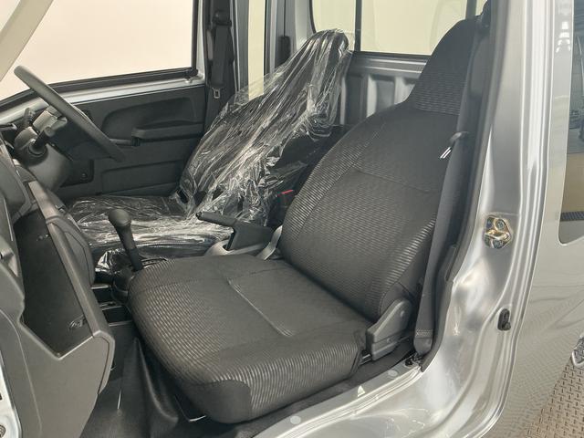 ハイゼットトラックジャンボエクストラ　４ＷＤ　ＣＶＴ　コーナーセンサー　３方開走行無制限１年保証　前後コーナーセンサー　４ＷＤ　ＣＶＴ車　３方開　荷台作業灯　オートハイビーム　ＬＥＤヘッドライト　アイドリングストップ　プッシュスタート　横滑り防止装置　リアゲートチェーン（兵庫県）の中古車