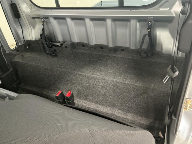 ハイゼットトラックジャンボエクストラ　４ＷＤ　ＣＶＴ　コーナーセンサー　３方開走行無制限１年保証　前後コーナーセンサー　４ＷＤ　ＣＶＴ車　３方開　荷台作業灯　オートハイビーム　ＬＥＤヘッドライト　アイドリングストップ　プッシュスタート　横滑り防止装置　リアゲートチェーン（兵庫県）の中古車