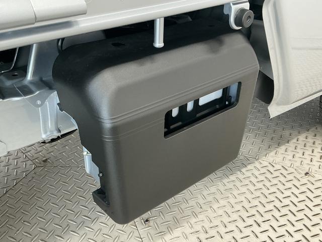 ハイゼットトラックジャンボエクストラ　４ＷＤ　ＣＶＴ　コーナーセンサー　３方開走行無制限１年保証　前後コーナーセンサー　４ＷＤ　ＣＶＴ車　３方開　荷台作業灯　オートハイビーム　ＬＥＤヘッドライト　アイドリングストップ　プッシュスタート　横滑り防止装置　リアゲートチェーン（兵庫県）の中古車