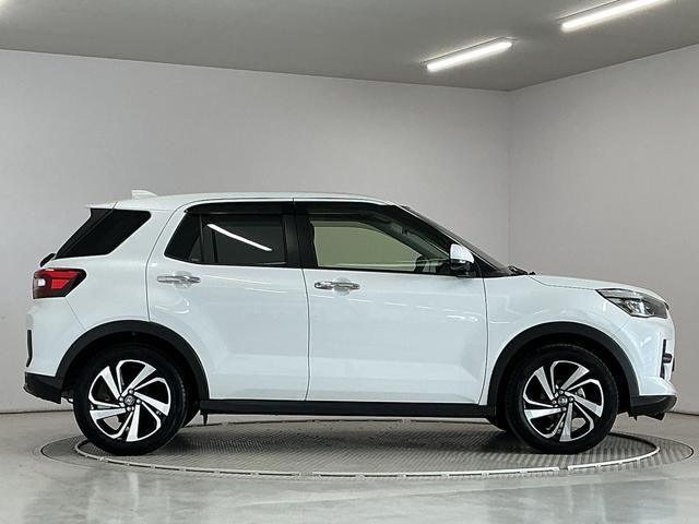 ライズＺ　ワンオーナー　９インチナビＴＶ　ドラレコ　ＥＴＣ２．０１年保証　ワンオーナー　９インチナビ　フルセグＴＶ　パノラマモニター　前後ドラレコ　室内カメラ　ＥＴＣ２．０　アダプティブクルーズコントロール　前席シートヒーター　ブラインドスポットモニター　ＵＳＢ（兵庫県）の中古車