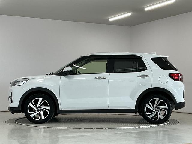 ライズＺ　ワンオーナー　９インチナビＴＶ　ドラレコ　ＥＴＣ２．０１年保証　ワンオーナー　９インチナビ　フルセグＴＶ　パノラマモニター　前後ドラレコ　室内カメラ　ＥＴＣ２．０　アダプティブクルーズコントロール　前席シートヒーター　ブラインドスポットモニター　ＵＳＢ（兵庫県）の中古車