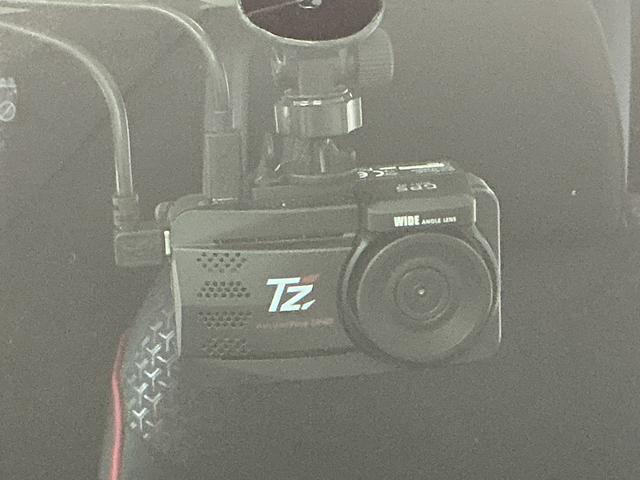 ライズＺ　ワンオーナー　９インチナビＴＶ　ドラレコ　ＥＴＣ２．０１年保証　ワンオーナー　９インチナビ　フルセグＴＶ　パノラマモニター　前後ドラレコ　室内カメラ　ＥＴＣ２．０　アダプティブクルーズコントロール　前席シートヒーター　ブラインドスポットモニター　ＵＳＢ（兵庫県）の中古車