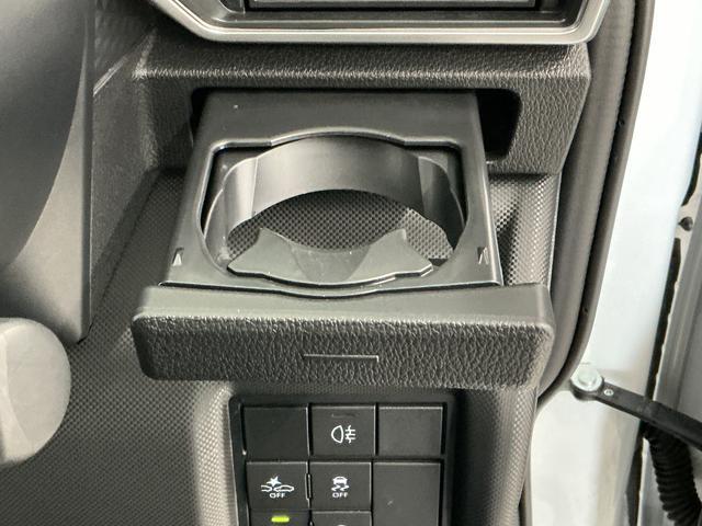 ライズＺ　ワンオーナー　９インチナビＴＶ　ドラレコ　ＥＴＣ２．０１年保証　ワンオーナー　９インチナビ　フルセグＴＶ　パノラマモニター　前後ドラレコ　室内カメラ　ＥＴＣ２．０　アダプティブクルーズコントロール　前席シートヒーター　ブラインドスポットモニター　ＵＳＢ（兵庫県）の中古車