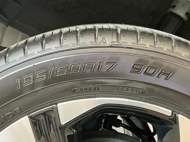 ロッキープレミアムＧ　ＨＥＶ　ワンオーナー　クルコン　シートヒーター走行無制限１年保証　前後コーナーセンサー　ワンオーナー　アダプティブクルーズコントロール　前席シートヒーター　オートハイビーム　ＬＥＤヘッドライト　プッシュスタート　１７インチ純正アルミホイール（兵庫県）の中古車