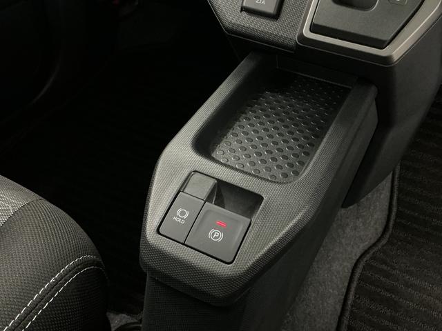 タフトＧターボ　クロムベンチャー　クルコン　前後コーナーセンサー走行無制限１年保証　前後コーナーセンサー　アダプティブクルーズコントロール　シートヒーター　オートハイビーム　オートブレーキホールド　スマートキー　スカイフィールトップ　１５インチ純正アルミホイール（兵庫県）の中古車