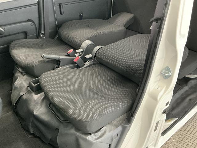ハイゼットカーゴデラックスSAIII 4WD AT ワンオーナー ETC走行無制限1年保証 4WD ワンオーナー AT車 ETC リアコーナーセンサー オートハイビーム アイドリングストップ キーレス 横滑り防止装置 ヘッドライトレベライザー パワーウィンドウ ラジオ(兵庫県)の中古車