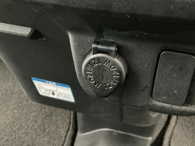 ハイゼットカーゴデラックスSAIII 4WD AT ワンオーナー ETC走行無制限1年保証 4WD ワンオーナー AT車 ETC リアコーナーセンサー オートハイビーム アイドリングストップ キーレス 横滑り防止装置 ヘッドライトレベライザー パワーウィンドウ ラジオ(兵庫県)の中古車