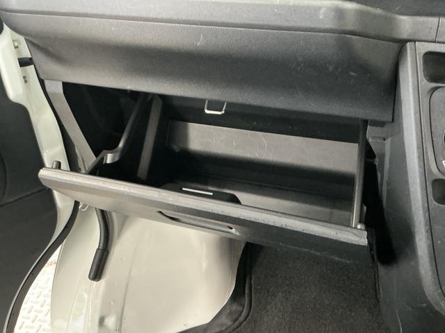 ハイゼットカーゴデラックスSAIII 4WD AT ワンオーナー ETC走行無制限1年保証 4WD ワンオーナー AT車 ETC リアコーナーセンサー オートハイビーム アイドリングストップ キーレス 横滑り防止装置 ヘッドライトレベライザー パワーウィンドウ ラジオ(兵庫県)の中古車