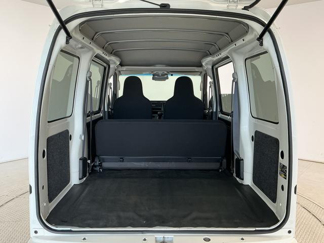 ハイゼットカーゴデラックスSAIII 4WD AT ワンオーナー ETC走行無制限1年保証 4WD ワンオーナー AT車 ETC リアコーナーセンサー オートハイビーム アイドリングストップ キーレス 横滑り防止装置 ヘッドライトレベライザー パワーウィンドウ ラジオ(兵庫県)の中古車
