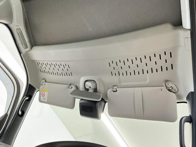 ハイゼットカーゴＤＸ　ワンオーナー　４ＷＤ　ラジオデッキ　コーナーセンサー１年保証　１オーナ　切替式４ＷＤ　ＥＴＣ　ラジオデッキ　ＣＶＴ車　前後コーナーセンサー　キーレスエントリー　ＬＥＤヘッドライト　オートハイビーム　横滑り防止装置　ドアバイザー　アイドリングストップ（兵庫県）の中古車