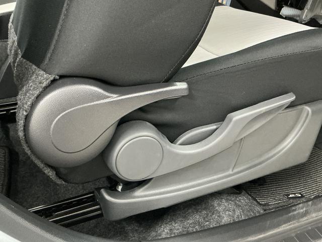 ミライースＧ　ＳＡIII　４ＷＤ　ナビＴＶ　ＥＴＣ　前席シートヒーター１年保証　ナビＴＶ　前後コーナーセンサー　４ＷＤ　ＥＴＣ　前席シートヒーター　ＵＳＢ接続　Ｂｌｕｅｔｏｏｔｈ　オートハイビーム　ＬＥＤヘッドライト　プッシュスタート　１４インチ純正アルミホイール（兵庫県）の中古車