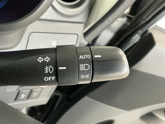 ムーヴカスタム　Ｘ　ＳＡ　ナビＴＶ　バックカメラ　スマートキー走行無制限１年保証　ナビ　バックカメラ　ワンセグＴＶ　ＬＥＤヘッドライト　アイドリングストップ　横滑り防止装置　スマートキー　オートライト　オートエアコン　ドアバイザー　１４インチ純正アルミホイール（兵庫県）の中古車