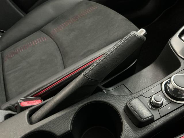 ＭＡＺＤＡ２ＸＤスポルト＋　ワンオーナ　禁煙　ナビ　全周囲カメラ　ＥＴＣ６速ＭＴ　１年保証　ワンオーナ　ナビ　全周囲カメラ　ＥＴＣ　アダプティブクルーズコントロール　Ｂｌｕｅｔｏｏｔｈ　ステアリングヒーター　シートヒーター　パワーシート　オートハイビーム　地デジ　ＤＶＤ（兵庫県）の中古車