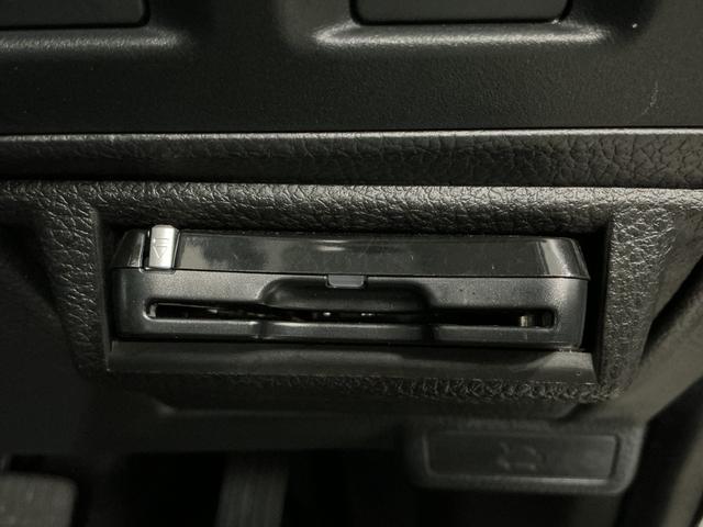フォレスター２．０ｉ　４ＷＤ　ＥＴＣ　１７インチアルミホイール　キーレス１年保証　４ＷＤ　ＥＴＣ　横滑り防止装置　１７インチ純正アルミホイール　ＬＥＤヘッドライト　オートエアコン　アイドリングストップ　電動格納ミラー　運転席シートリフター　アクセサリーソケット　キーレス（兵庫県）の中古車