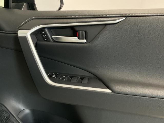 ＲＡＶ４Ｇ　４ＷＤ　禁煙　１オーナー　９インチナビ　ドラレコ　ＥＴＣ１年保証　４ＷＤ　禁煙車　ワンオーナー　９インチナビＴＶ　ドラレコ　ＥＴＣ　バックカメラ　衝突軽減ブレーキ　レーダークルーズコントロール　パワーバックドア　コーナーセンサー　１８インチアルミホイール（兵庫県）の中古車