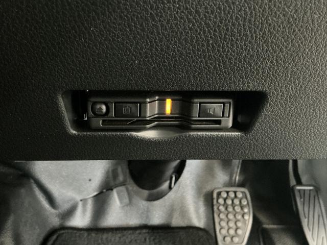 ハイゼットカーゴＤＸ　雹害車両　ＣＶＴ　１オーナー　ＥＴＣ　コーナーセンサー雹害車両　１年保証　前後コーナーセンサー　ＣＶＴ車　ワンオーナー　ＥＴＣ　オートハイビーム　アイドリングストップ　キーレスエントリー　横滑り防止装置　ドアバイザー　ヘッドライトレベライザー　ラジオ（兵庫県）の中古車
