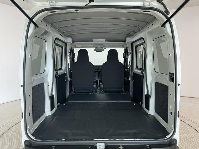 ハイゼットカーゴＤＸ　雹害車両　ＣＶＴ　１オーナー　ＥＴＣ　コーナーセンサー雹害車両　１年保証　前後コーナーセンサー　ＣＶＴ車　ワンオーナー　ＥＴＣ　オートハイビーム　アイドリングストップ　キーレスエントリー　横滑り防止装置　ドアバイザー　ヘッドライトレベライザー　ラジオ（兵庫県）の中古車