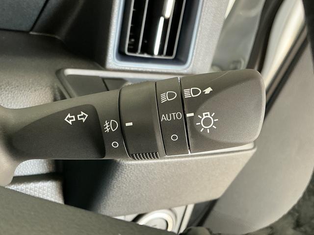 タントカスタムＲＳ　ターボ　両側電動スライドドア　コーナーセンサー走行無制限１年保証　両側電動スライドドア　前後コーナーセンサー　前席シートヒーター　オートハイビーム　ＬＥＤヘッドライト　オートブレーキホールド　プッシュスタート　１５インチ純正アルミホイール（兵庫県）の中古車