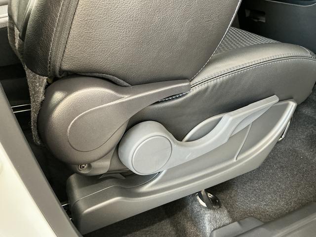 タントカスタムＲＳ　ターボ　両側電動スライドドア　コーナーセンサー走行無制限１年保証　両側電動スライドドア　前後コーナーセンサー　前席シートヒーター　オートハイビーム　ＬＥＤヘッドライト　オートブレーキホールド　プッシュスタート　１５インチ純正アルミホイール（兵庫県）の中古車