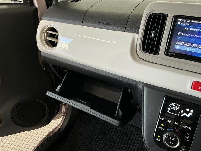 ミラトコットＧ　ＳＡIII　ナビＴＶ　パノラマモニター　コーナーセンサー１年保証　純正ナビＴＶ　パノラマモニター　Ｂｌｕｅｔｏｏｔｈ　ＤＶＤ　前後コーナーセンサー　前席シートヒーター　オートハイビーム　ＬＥＤヘッドライト　横滑り防止装置　アイドリングストップ　ドアバイザー（兵庫県）の中古車