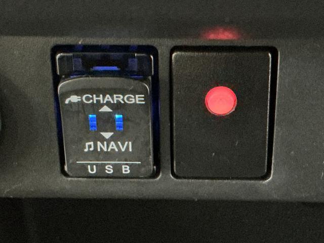 ムーヴキャンバスＧメイクアップＶＳ　ＳＡIII　禁煙　ワンオーナー　ナビＴＶ１年保証　禁煙車　ワンオーナー　ナビＴＶ　ドラレコ　ＥＴＣ　パノラマモニター　両側電動スライドドア　運転席シートヒーター　　ＵＳＢ　Ｂｌｕｅｔｏｏｔｈ　オートハイビーム　ウインドシールドデアイサー（兵庫県）の中古車