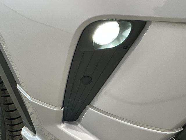 Ｃ−ＨＲＧ−Ｔ　モード　ネロ　セーフティプラス　４ＷＤ　ワンオーナー１年保証　４ＷＤ　ワンオーナー　モデリスタエアロ　ＥＴＣ２．０　９インチナビ　パノラミックモニター　前後ドラレコ　アダプティブクルーズコントロール　ブラインドスポットモニター　シートヒーター（兵庫県）の中古車