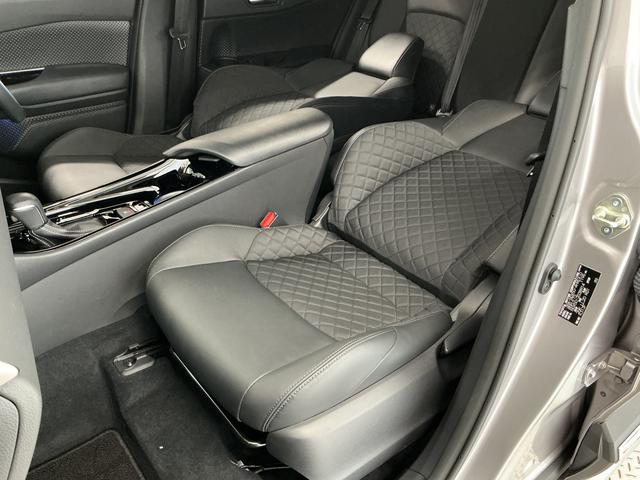 Ｃ−ＨＲＧ−Ｔ　モード　ネロ　セーフティプラス　４ＷＤ　ワンオーナー１年保証　４ＷＤ　ワンオーナー　モデリスタエアロ　ＥＴＣ２．０　９インチナビ　パノラミックモニター　前後ドラレコ　アダプティブクルーズコントロール　ブラインドスポットモニター　シートヒーター（兵庫県）の中古車