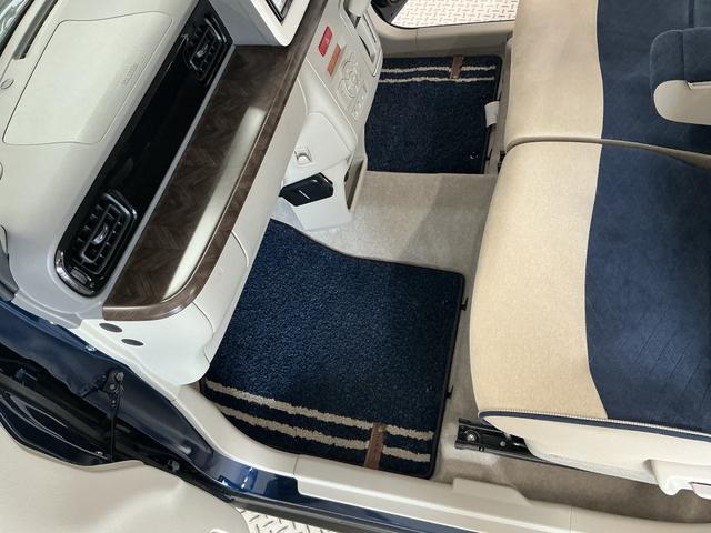 アルトラパンモード　ワンオーナー　ナビ　ドラレコ　ＥＴＣ　全方位カメラ１年保証　ワンオーナー　ナビＴＶ　ＥＴＣ　ドラレコ　全方位カメラ　衝突軽減ブレーキ　コーナーセンサー　シートヒーター　ＵＳＢ接続　Ｂｌｕｅｔｏｏｔｈ　ＬＥＤヘッドライト　横滑り防止装置　スマートキー（兵庫県）の中古車