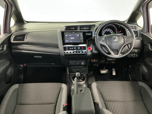 フィットハイブリッドＳ　ホンダセンシング　ＥＴＣ　バックカメラ　パドルシフト１年保証　衝突被害軽減ブレーキ　バックカメラ　ＥＴＣ　アダプティブクルーズコントロール　パドルシフト　ＣＤ　ＵＳＢ接続端子　ＬＥＤヘッドライト　アルミペダル　１６インチ純正アルミホイール（兵庫県）の中古車