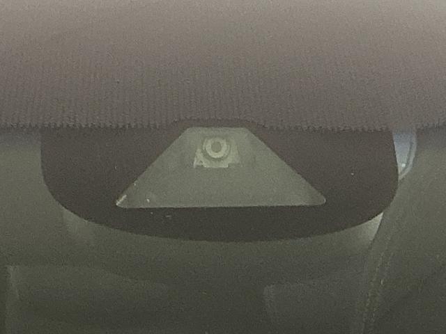 フィットハイブリッドＳ　ホンダセンシング　ＥＴＣ　バックカメラ　パドルシフト１年保証　衝突被害軽減ブレーキ　バックカメラ　ＥＴＣ　アダプティブクルーズコントロール　パドルシフト　ＣＤ　ＵＳＢ接続端子　ＬＥＤヘッドライト　アルミペダル　１６インチ純正アルミホイール（兵庫県）の中古車