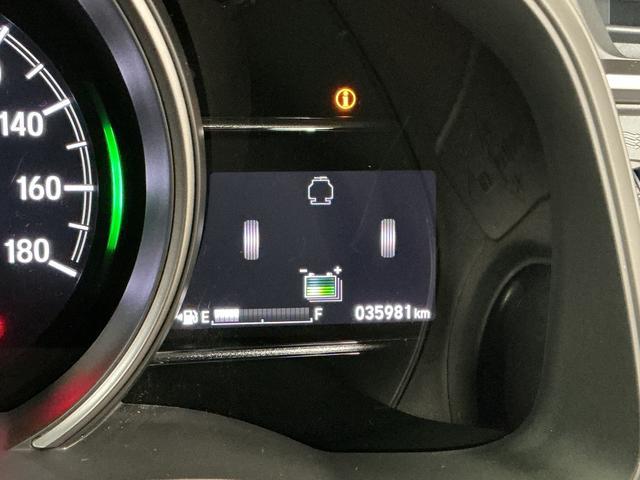 フィットハイブリッドＳ　ホンダセンシング　ＥＴＣ　バックカメラ　パドルシフト１年保証　衝突被害軽減ブレーキ　バックカメラ　ＥＴＣ　アダプティブクルーズコントロール　パドルシフト　ＣＤ　ＵＳＢ接続端子　ＬＥＤヘッドライト　アルミペダル　１６インチ純正アルミホイール（兵庫県）の中古車