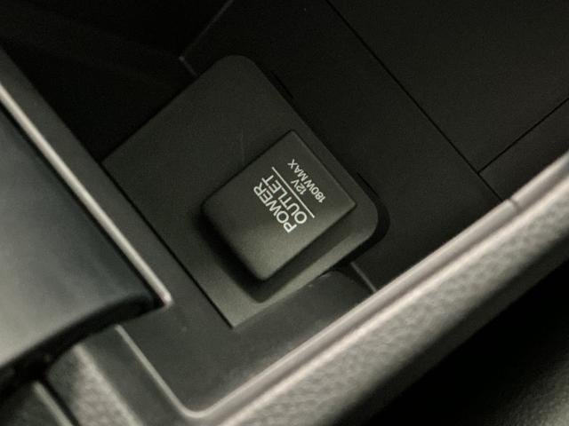 フィットハイブリッドＳ　ホンダセンシング　ＥＴＣ　バックカメラ　パドルシフト１年保証　衝突被害軽減ブレーキ　バックカメラ　ＥＴＣ　アダプティブクルーズコントロール　パドルシフト　ＣＤ　ＵＳＢ接続端子　ＬＥＤヘッドライト　アルミペダル　１６インチ純正アルミホイール（兵庫県）の中古車