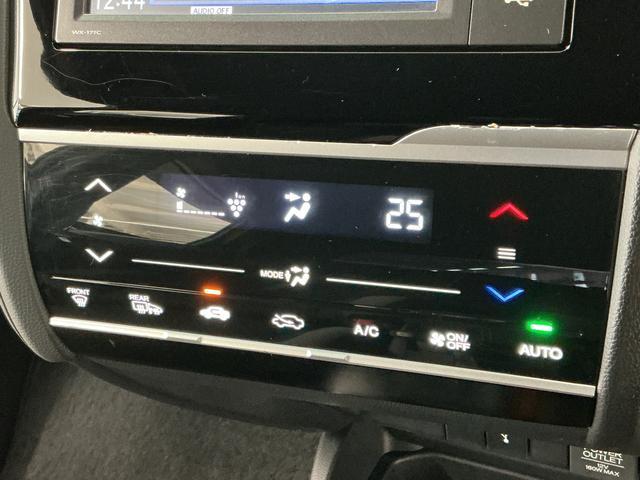 フィットハイブリッドＳ　ホンダセンシング　ＥＴＣ　バックカメラ　パドルシフト１年保証　衝突被害軽減ブレーキ　バックカメラ　ＥＴＣ　アダプティブクルーズコントロール　パドルシフト　ＣＤ　ＵＳＢ接続端子　ＬＥＤヘッドライト　アルミペダル　１６インチ純正アルミホイール（兵庫県）の中古車