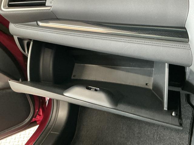 フィットハイブリッドＳ　ホンダセンシング　ＥＴＣ　バックカメラ　パドルシフト１年保証　衝突被害軽減ブレーキ　バックカメラ　ＥＴＣ　アダプティブクルーズコントロール　パドルシフト　ＣＤ　ＵＳＢ接続端子　ＬＥＤヘッドライト　アルミペダル　１６インチ純正アルミホイール（兵庫県）の中古車