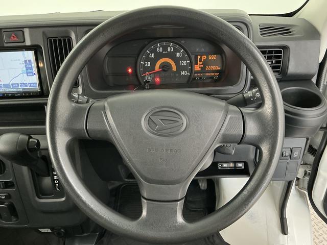 ハイゼットカーゴデラックスＳＡII　ナビ　バックカメラ　ＥＴＣ　ＵＳＢ接続ナビ　バックカメラ　ＥＴＣ　ＵＳＢ接続　リアコーナーセンサー　ＣＶＴ　ＤＶＤ　キーレスエントリー　ＬＥＤヘッドライト　オートハイビーム　ドアバイザー　横滑り防止装置　アイドリングストップ　オートライト（兵庫県）の中古車