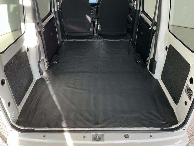 ハイゼットカーゴデラックスＳＡII　ナビ　バックカメラ　ＥＴＣ　ＵＳＢ接続ナビ　バックカメラ　ＥＴＣ　ＵＳＢ接続　リアコーナーセンサー　ＣＶＴ　ＤＶＤ　キーレスエントリー　ＬＥＤヘッドライト　オートハイビーム　ドアバイザー　横滑り防止装置　アイドリングストップ　オートライト（兵庫県）の中古車