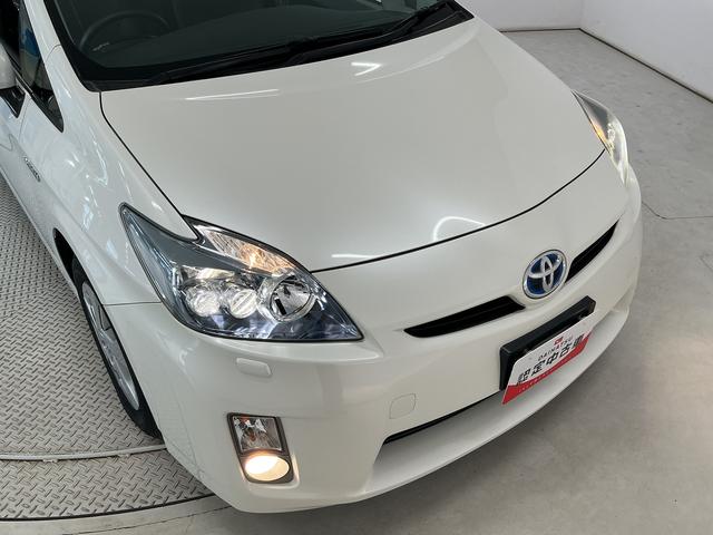 プリウスＳ　ＬＥＤエディション　禁煙　ワンオーナー　ナビＴＶ　ＥＴＣ１年保証　禁煙車　ワンオーナー　ナビＴＶ　ＥＴＣ　バックカメラ　コーナーポール　ＬＥＤヘッドライト　プッシュスタート　ヘッドライトウォッシャー　オートエアコン　ドアバイザー　１５インチアルミホイール（兵庫県）の中古車