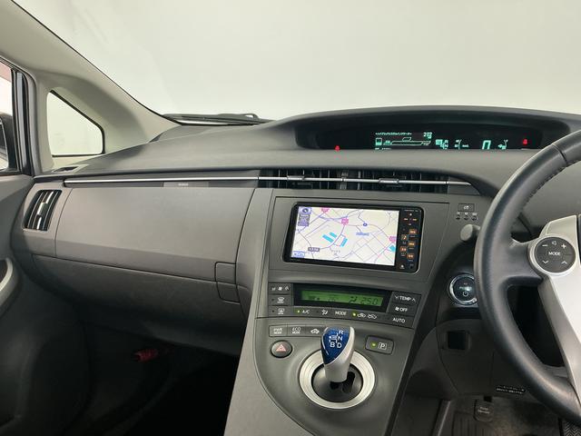 プリウスＳ　ＬＥＤエディション　禁煙　ワンオーナー　ナビＴＶ　ＥＴＣ１年保証　禁煙車　ワンオーナー　ナビＴＶ　ＥＴＣ　バックカメラ　コーナーポール　ＬＥＤヘッドライト　プッシュスタート　ヘッドライトウォッシャー　オートエアコン　ドアバイザー　１５インチアルミホイール（兵庫県）の中古車