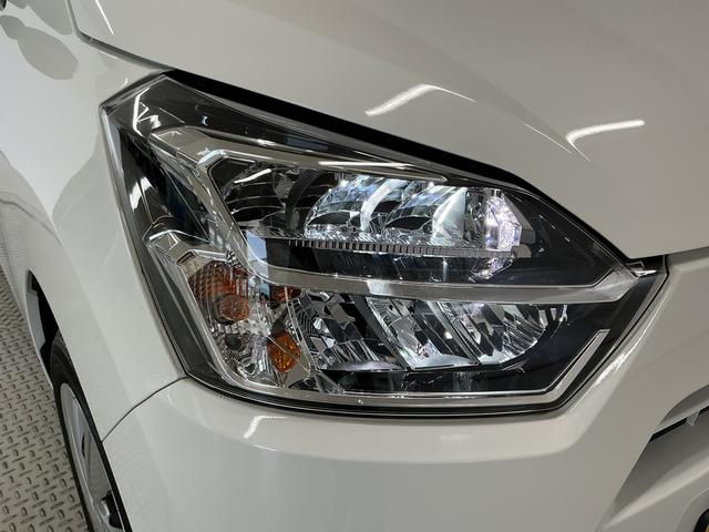 ミライースＸ　ＳＡIII　雹害車両　前後コーナーセンサー　キーレス雹害車両　１年保証　前後コーナーセンサー　オートハイビーム　ＬＥＤヘッドライト　アイドリングストップ　キーレスエントリー　横滑り防止装置　オートライト　ヘッドライトレベライザー　電動格納ドアミラー（兵庫県）の中古車