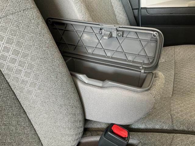 タントＸ　雹害車両　ワンオーナー　片側電動スライド　シートヒーター雹害車両　１年保証　片側電動スライドドア　ワンオーナー　前後コーナーセンサー　前席シートヒーター　オートハイビーム　ＬＥＤヘッドライト　オートブレーキホールド　アイドリングストップ　横滑り防止装置（兵庫県）の中古車