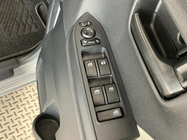 タントＸ　雹害車両　ワンオーナー　片側電動スライド　シートヒーター雹害車両　１年保証　片側電動スライドドア　ワンオーナー　前後コーナーセンサー　前席シートヒーター　オートハイビーム　ＬＥＤヘッドライト　オートブレーキホールド　アイドリングストップ　横滑り防止装置（兵庫県）の中古車