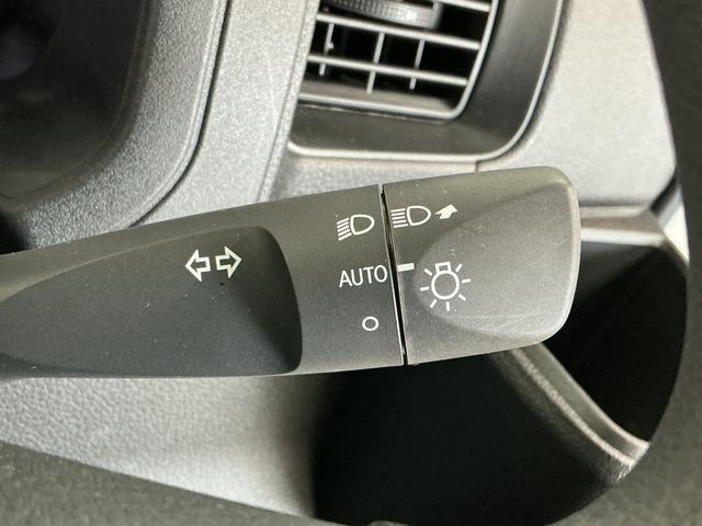 ハイゼットカーゴＤＸ　ＣＶＴ　雹害車両　ワンオーナー　前後コーナーセンサー雹害車両　１年保証　前後コーナーセンサー　ＣＶＴ車　ワンオーナー　オートハイビーム　アイドリングストップ　キーレスエントリー　横滑り防止装置　オートライト　ドアバイザー　ヘッドライトレベライザー（兵庫県）の中古車