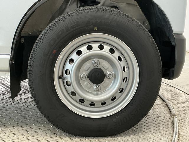 ハイゼットカーゴＤＸ　ＣＶＴ　雹害車両　ワンオーナー　前後コーナーセンサー雹害車両　１年保証　前後コーナーセンサー　ＣＶＴ車　ワンオーナー　オートハイビーム　アイドリングストップ　キーレスエントリー　横滑り防止装置　オートライト　ドアバイザー　ヘッドライトレベライザー（兵庫県）の中古車