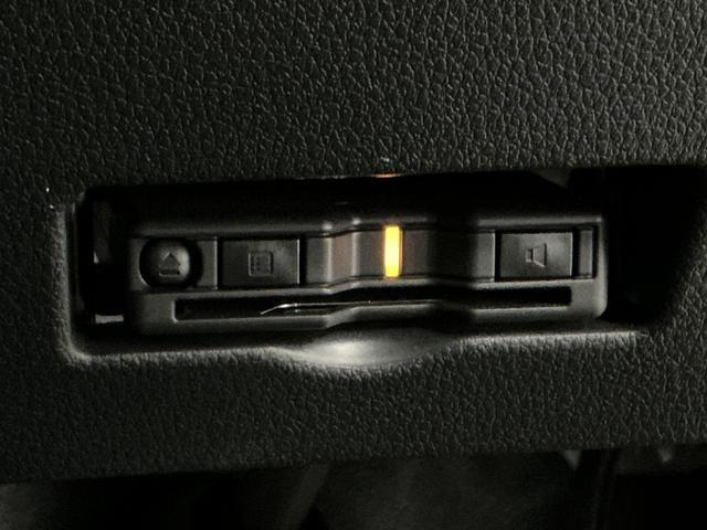 ハイゼットカーゴＤＸ　雹害車両　ＣＶＴ　１オーナー　ＥＴＣ　間仕切りカーテン雹害車両　１年保証　前後コーナーセンサー　ＣＶＴ車　ワンオーナー　ＥＴＣ　オートハイビーム　アイドリングストップ　キーレスエントリー　横滑り防止装置　ドアバイザー　間仕切りカーテン　両側スライドドア（兵庫県）の中古車
