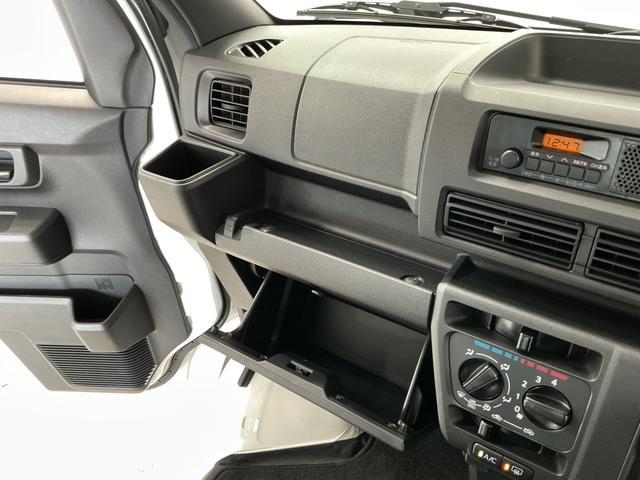 ハイゼットカーゴＤＸ　雹害車両　ＣＶＴ　１オーナー　ＥＴＣ　間仕切りカーテン雹害車両　１年保証　前後コーナーセンサー　ＣＶＴ車　ワンオーナー　ＥＴＣ　オートハイビーム　アイドリングストップ　キーレスエントリー　横滑り防止装置　ドアバイザー　間仕切りカーテン　両側スライドドア（兵庫県）の中古車