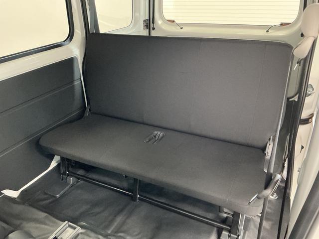 ハイゼットカーゴＤＸ　雹害車両　ＣＶＴ　１オーナー　ＥＴＣ　間仕切りカーテン雹害車両　１年保証　前後コーナーセンサー　ＣＶＴ車　ワンオーナー　ＥＴＣ　オートハイビーム　アイドリングストップ　キーレスエントリー　横滑り防止装置　ドアバイザー　間仕切りカーテン　両側スライドドア（兵庫県）の中古車