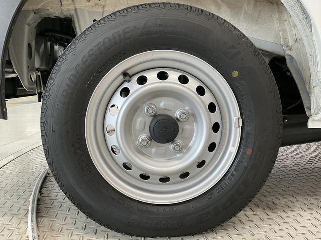 ハイゼットカーゴＤＸ　雹害車両　ＣＶＴ　１オーナー　ＥＴＣ　間仕切りカーテン雹害車両　１年保証　前後コーナーセンサー　ＣＶＴ車　ワンオーナー　ＥＴＣ　オートハイビーム　アイドリングストップ　キーレスエントリー　横滑り防止装置　ドアバイザー　間仕切りカーテン　両側スライドドア（兵庫県）の中古車