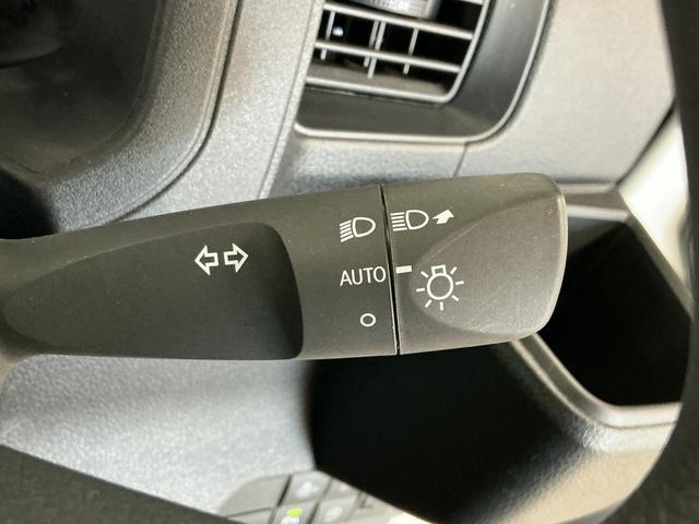 ハイゼットカーゴＤＸ　雹害車両　ＣＶＴ　１オーナー　ＥＴＣ　コーナーセンサー雹害車両　１年保証　前後コーナーセンサー　ＣＶＴ車　ワンオーナー　ＥＴＣ　オートハイビーム　アイドリングストップ　キーレスエントリー　横滑り防止装置　ドアバイザー　ヘッドライトレベライザー　ラジオ（兵庫県）の中古車