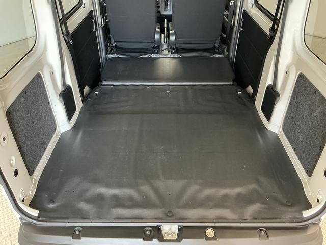 ハイゼットカーゴＤＸ　雹害車両　ＣＶＴ　１オーナー　ＥＴＣ　コーナーセンサー雹害車両　１年保証　前後コーナーセンサー　ＣＶＴ車　ワンオーナー　ＥＴＣ　オートハイビーム　アイドリングストップ　キーレスエントリー　横滑り防止装置　ドアバイザー　ヘッドライトレベライザー　ラジオ（兵庫県）の中古車
